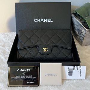 ❌SOLD ❌Chanel Caviar Ling Flap Wallet Black